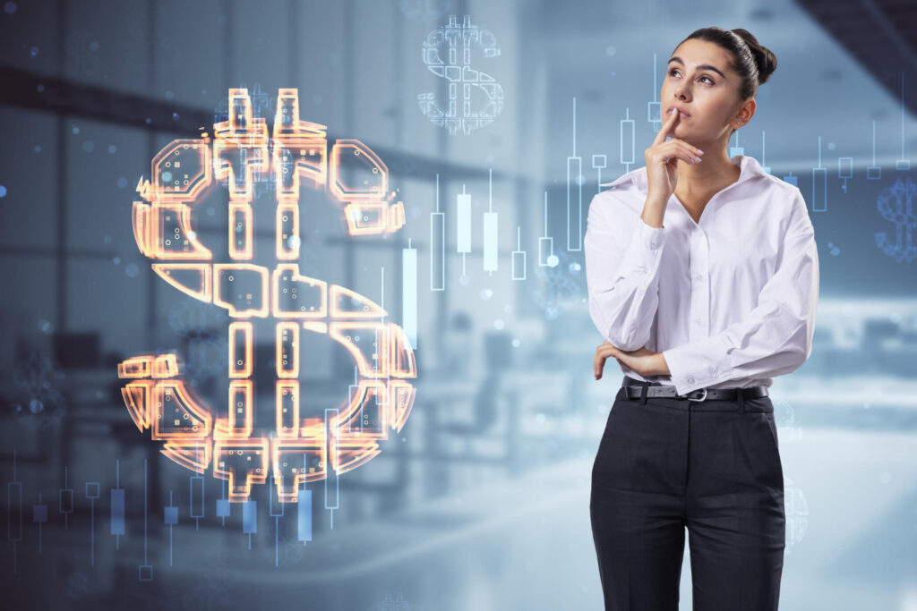 Pessoa analisando contrato de crédito e refletindo sobre o impacto dos juros no valor final.